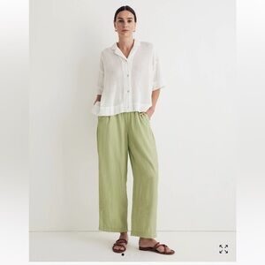 Madewell Crinkled Crepe Straight-Leg Crop Pants. Size L. Style NL212